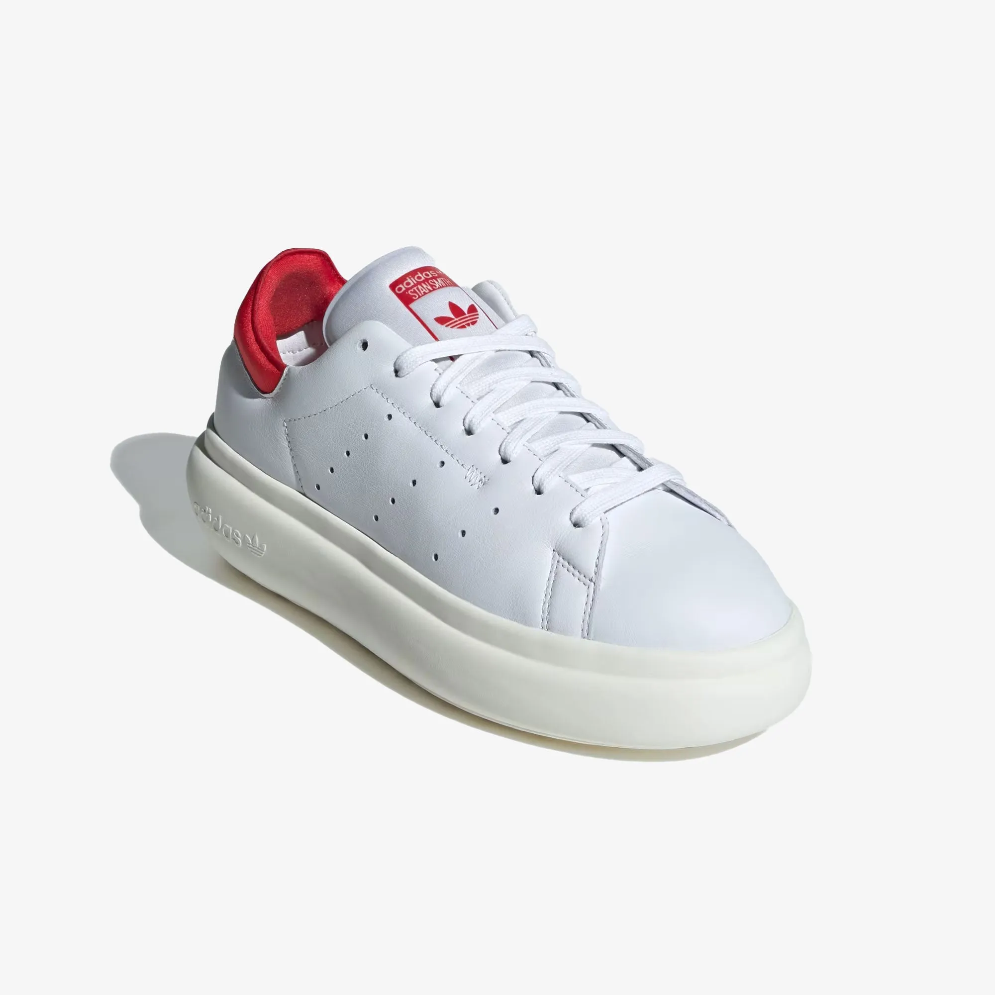 Adidas Originals | WMN'S STAN SMITH PF  { CLOUD WHITE/OFF WHITE