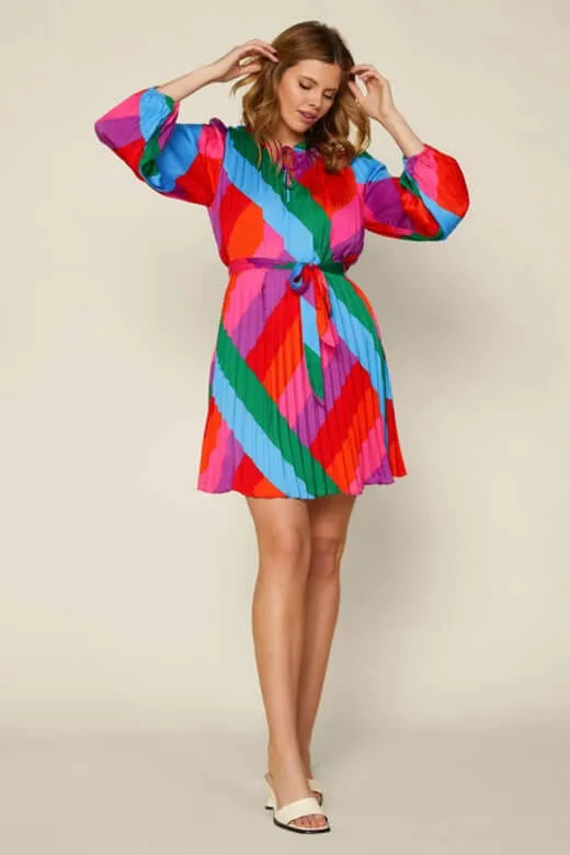 Color Block Pleated Long Sleeve Dress