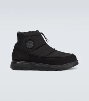 Crofton Canada Goose down boots, black