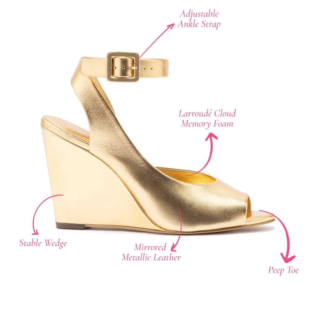 Deena By Larroudé Wedge Sandal In Gold Metallic Leather