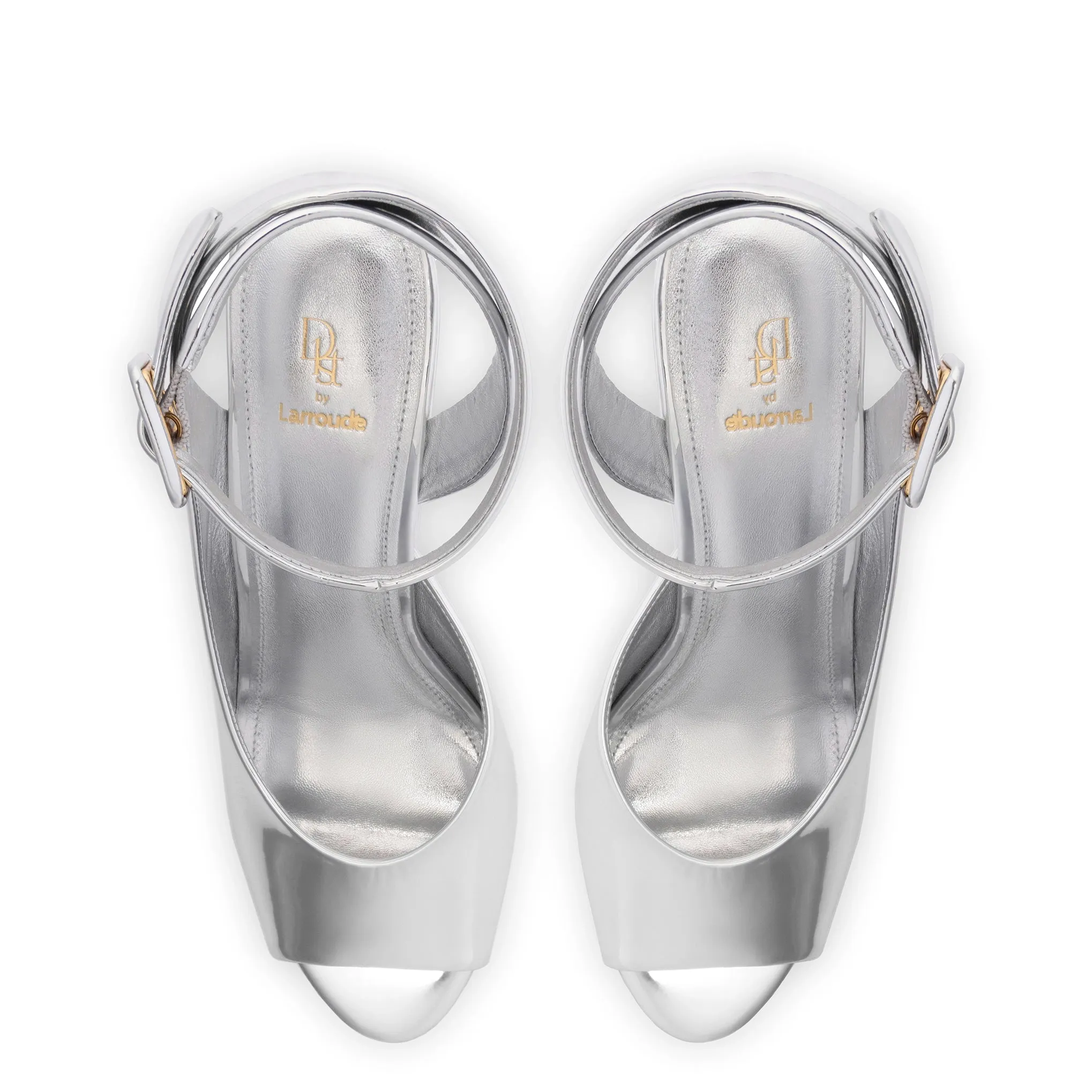 Deena By Larroudé Wedge Sandal In Silver Specchio