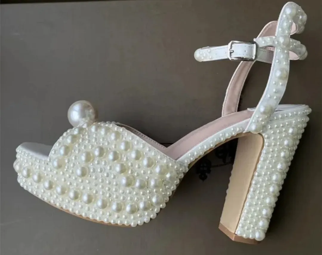 Ellegant wedding bridal shoes with Luxury Pearls