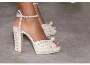 Ellegant wedding bridal shoes with Luxury Pearls