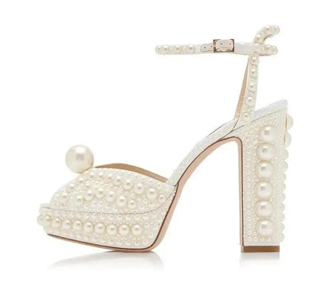 Ellegant wedding bridal shoes with Luxury Pearls