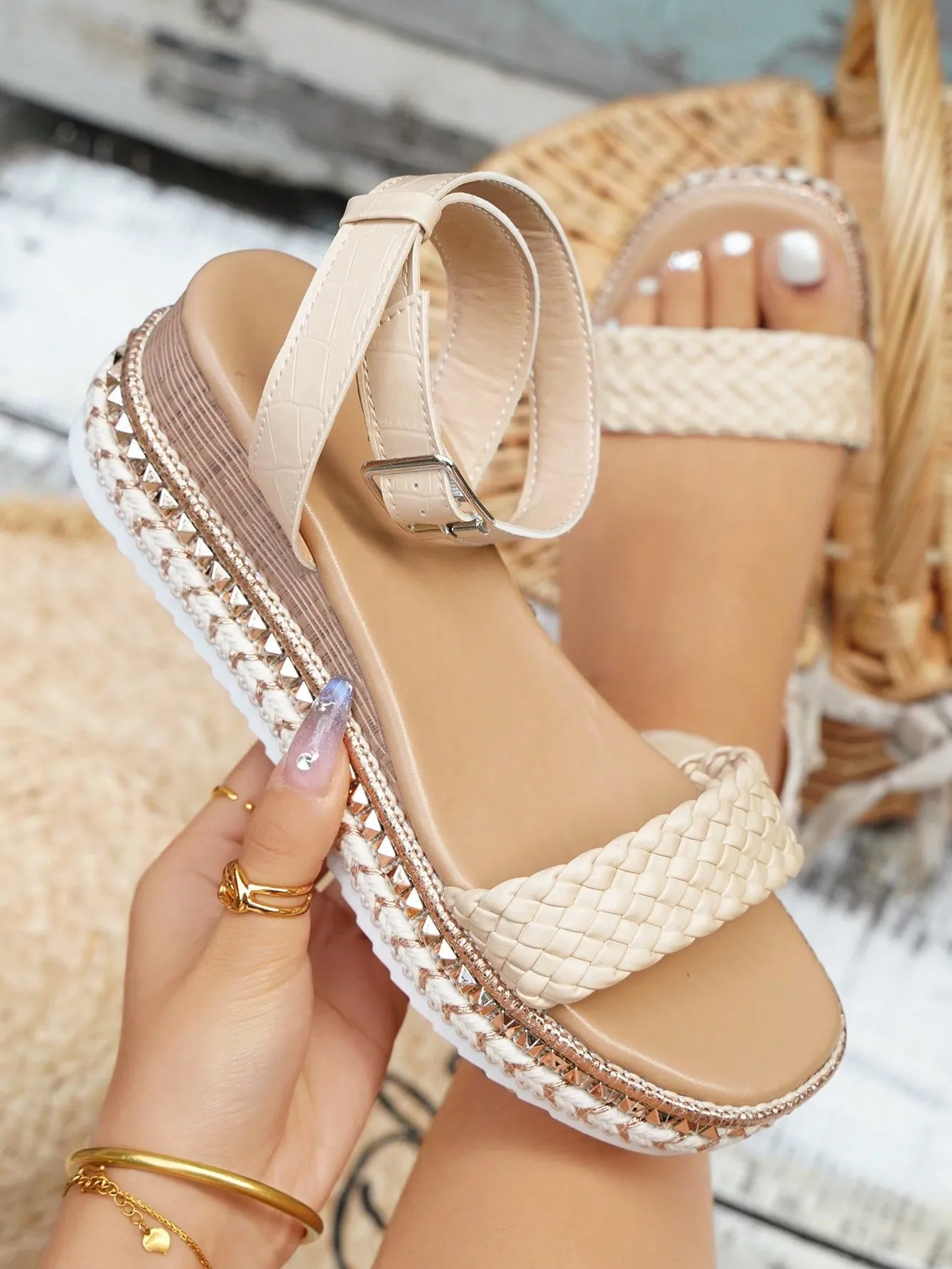 Ladies Leisure Buckle Strap PU Open-Toe Adornment Slip-On Low Wedge Summer White Flat Sandals For Women With Thick Soles And Wedge Heels