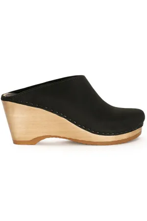 Midnight New School Wedge