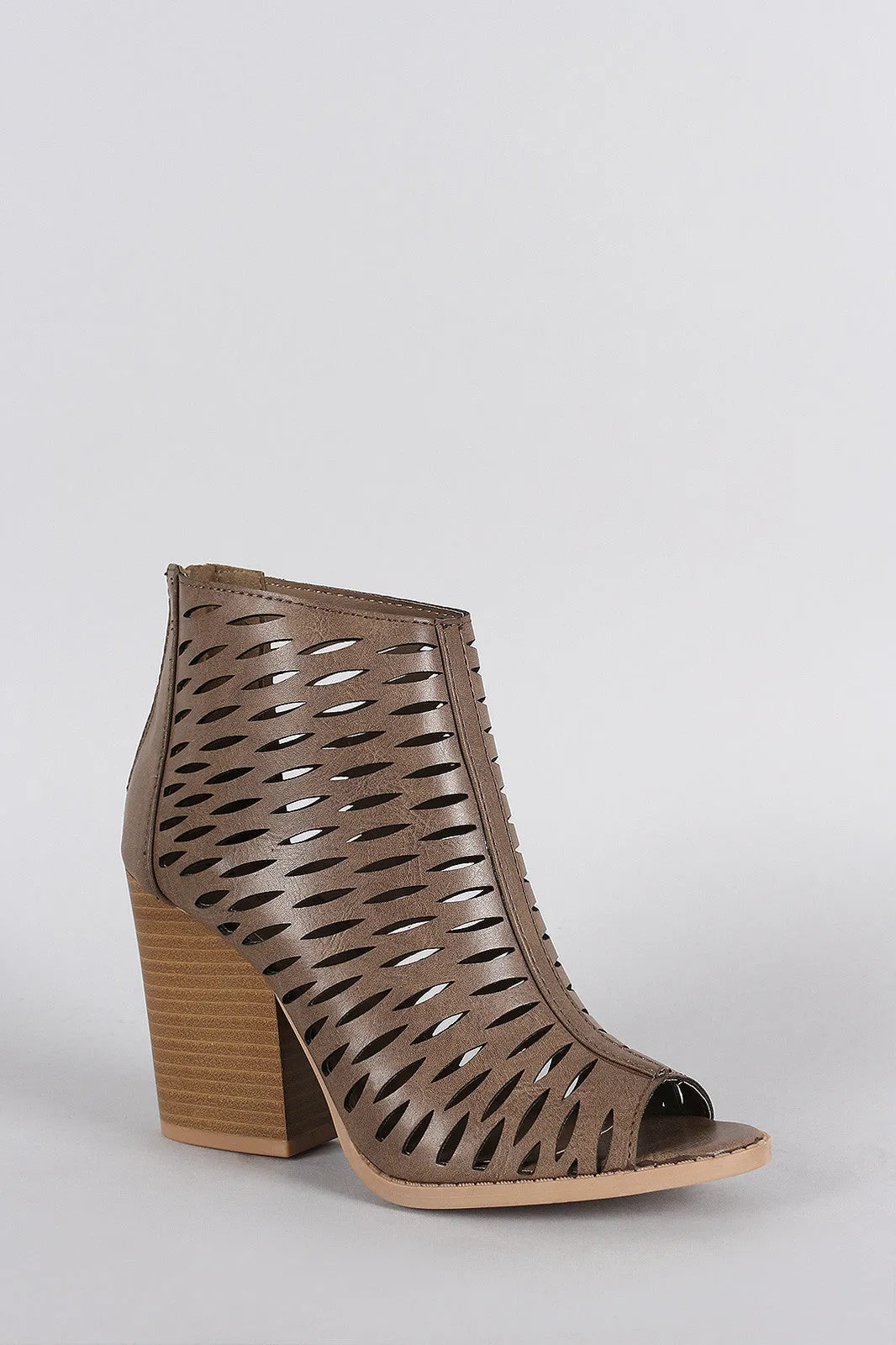 Qupid Webbed Cage Peep Toe Booties