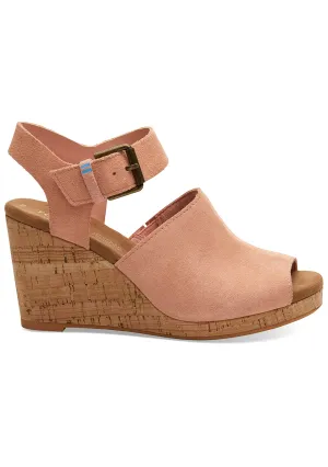 Tropez Wedge Sandals in Coral