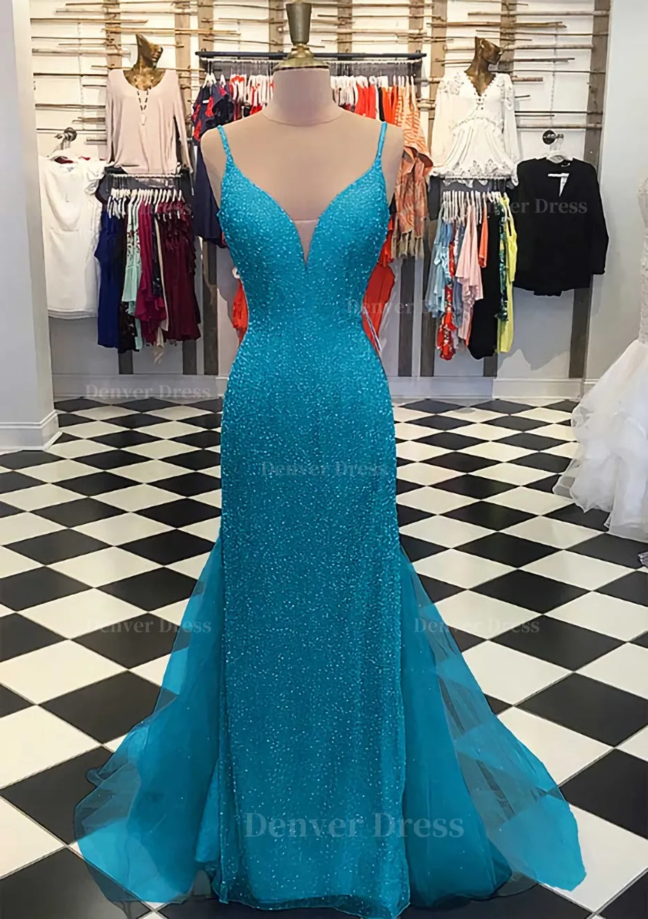 Trumpet/Mermaid V Neck Sleeveless Court Train Lace Tulle Prom Dress