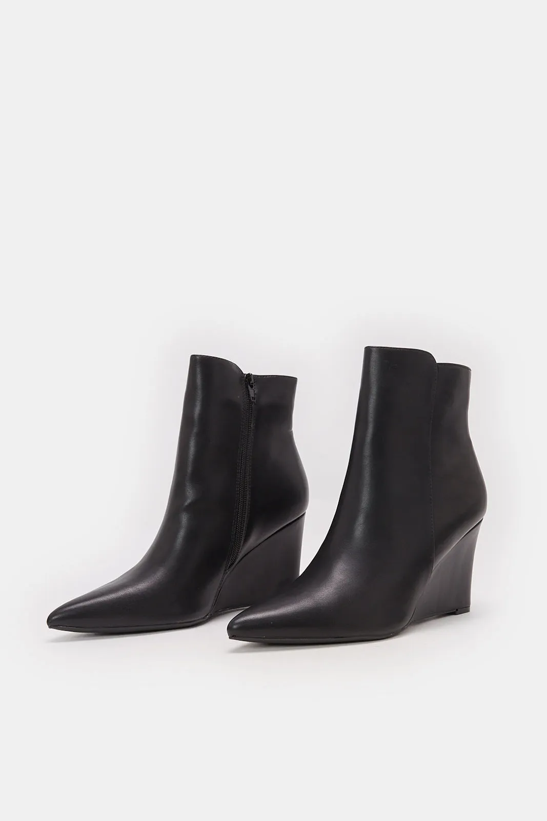 Women Black Wedge Heel Boots